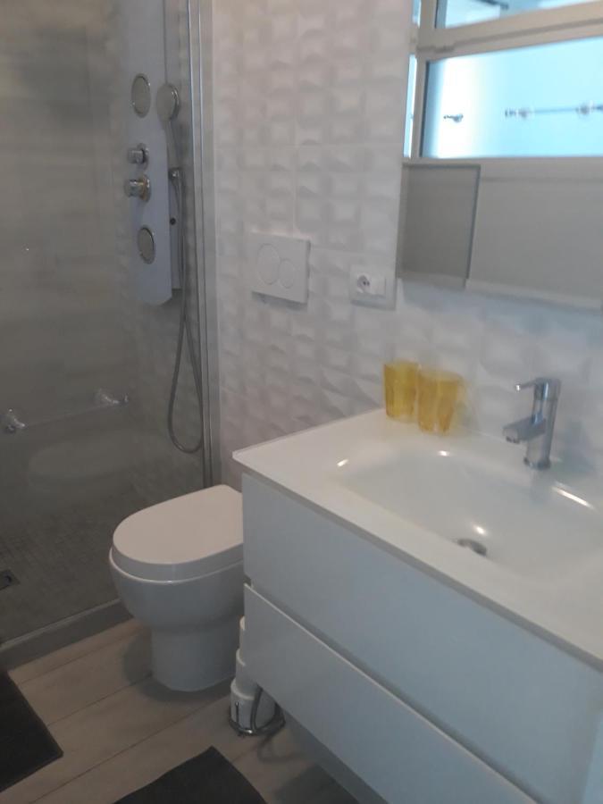 Le Palais Du Tropique Appartement Vue Mer 5E Etage Avec Ascenseur Juan-les-Pins Eksteriør billede
